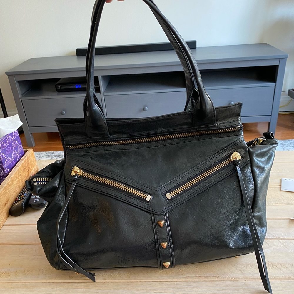 BOTKIER TRIGGER SATCHEL